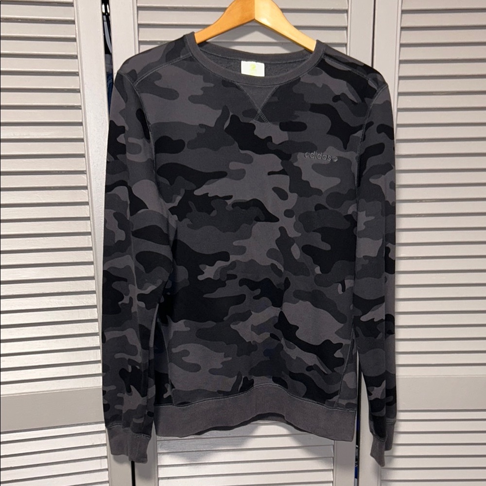 Adidas NEO Black and Gray Camo Sweater M